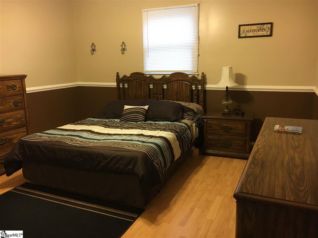 113 Lakeview Drive Inman, SC 29349 - Photo 7 of 15 Gallery Image 7