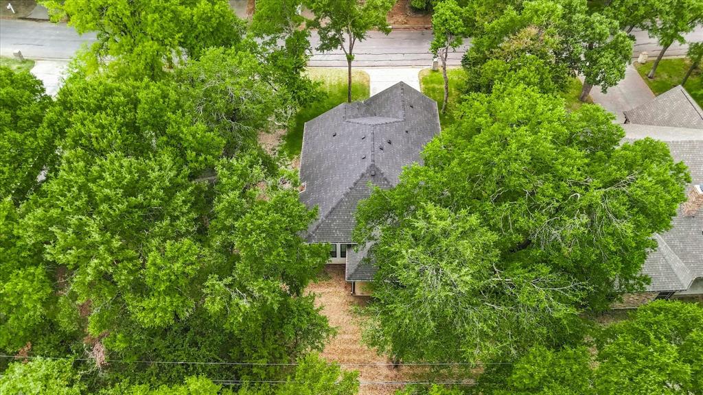 1001 Oak Valley Road Burleson, TX 76028 - Photo 37 of 40 Gallery Image 37