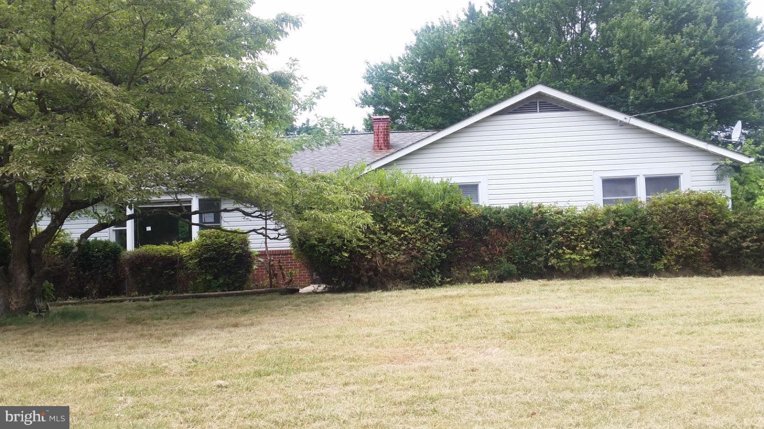 2110 Hampshire Drive Fallston, MD 21047 - Photo 1 of 14 Exterior (General)