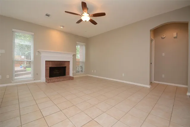 $2,500 | 5327 Willow Knoll Court, Houston, TX 77345