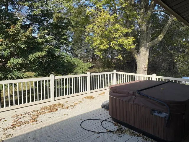 $565,000 | 11623 375th Avenue, Waseca, MN 56093