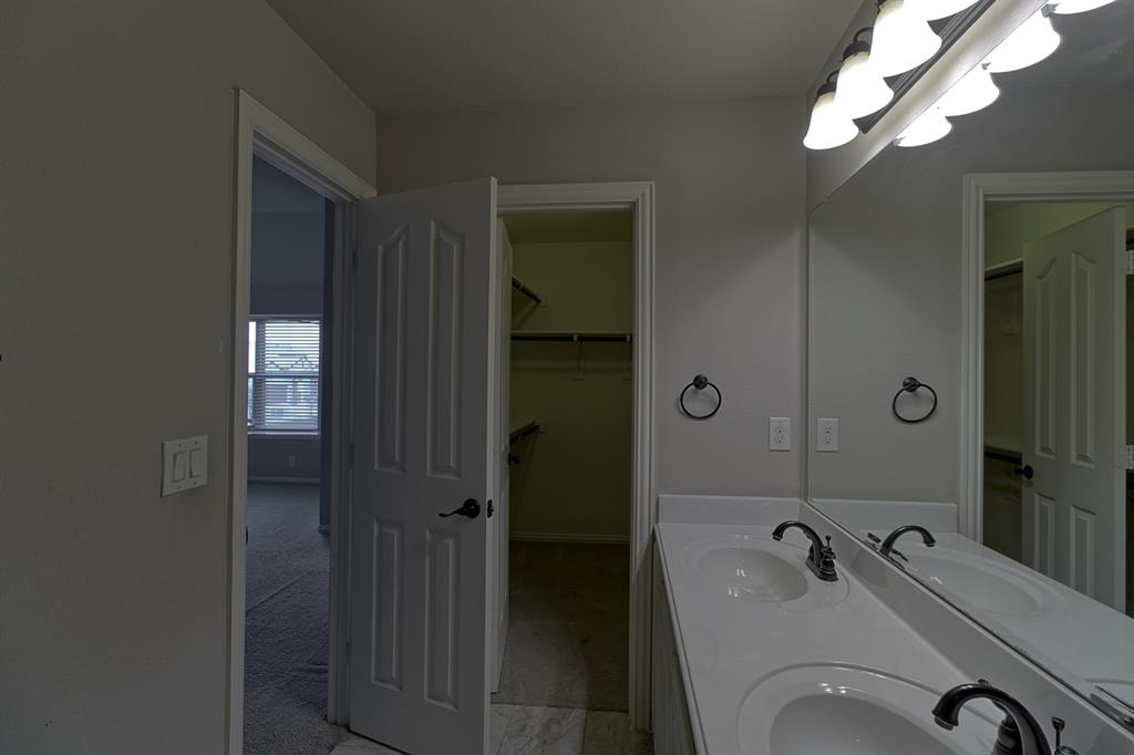 1952 Knoxbridge Road Forney, TX 75126 - Photo 34 of 40 Gallery Image 34