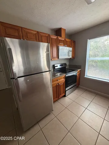 $1,650 | 754 Sherman Avenue, Unit B, Panama City, FL 32401