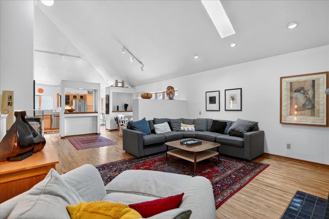 14 North Allen Street Madison, WI 53726 - Photo 6 of 47