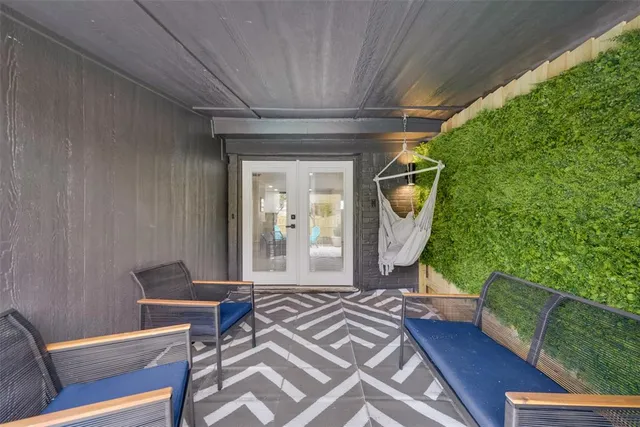 a view of backyard with green space