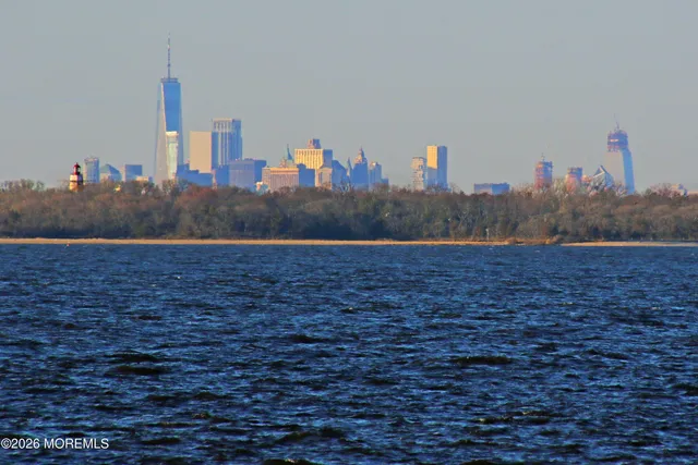 $3,000 | 60 Matthew Street, Unit 1, Highlands, NJ 07732