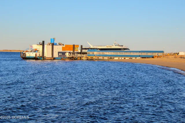 $3,000 | 60 Matthew Street, Unit 1, Highlands, NJ 07732