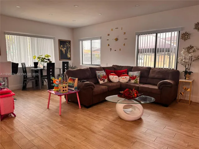 $2,800 | 2775 Southwest 6th Street, Unit 2775, Miami, FL 33135