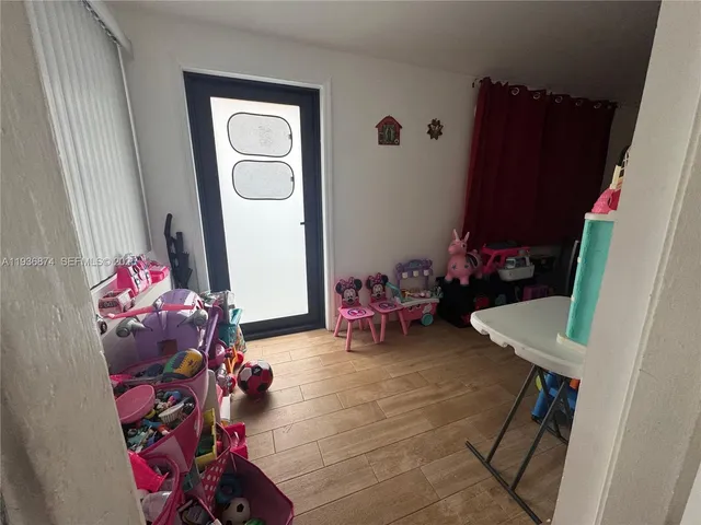 $2,800 | 2775 Southwest 6th Street, Unit 2775, Miami, FL 33135