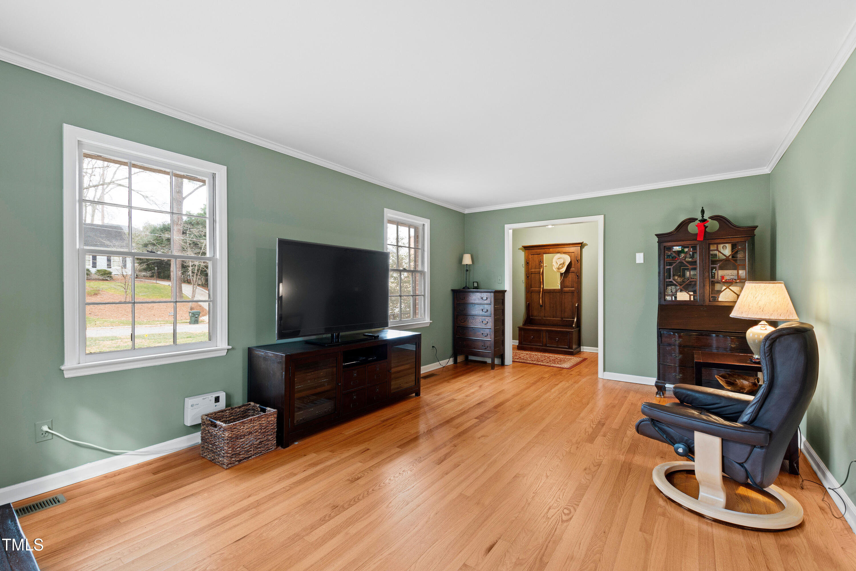 2930 Hostetler Street Raleigh, NC 27609 - Photo 7 of 42 6 Hostetler (23)
