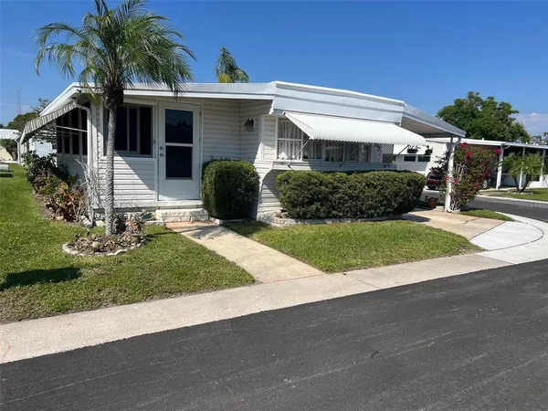 $74,900 | 11300 124th Avenue North, Unit 95, Largo, FL 33778