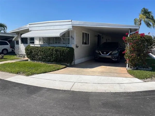 $74,900 | 11300 124th Avenue North, Unit 95, Largo, FL 33778