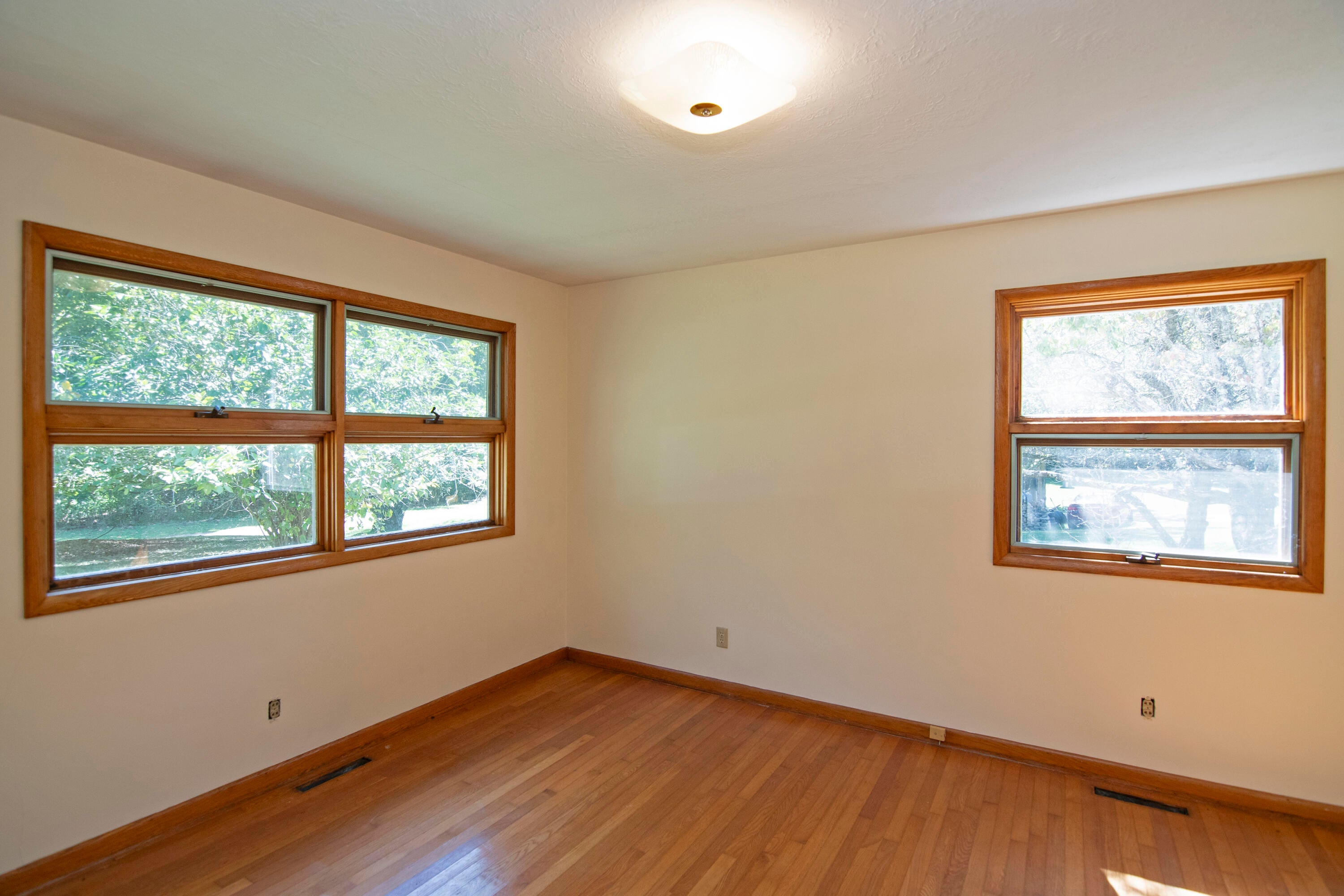 155 Dickson Road Caldwell, WV 24925 - Photo 40 of 78 Gallery Image 40