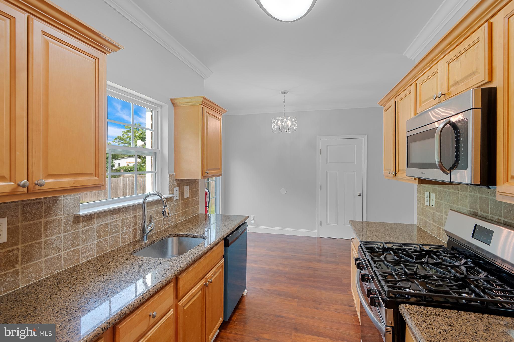 104 East Summer Road Landisville, NJ 08326 - Photo 4 of 31 STAINLESS APPLIANCES