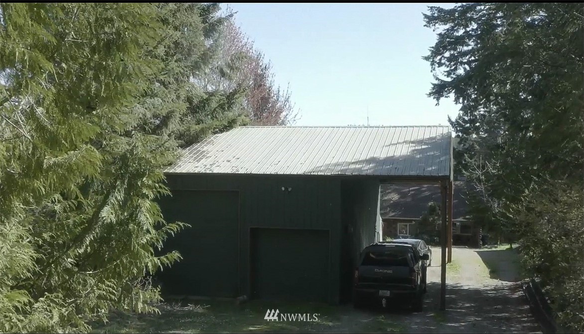 1290 East Island View Road Grapeview, WA 98546 - Photo 6 of 27 Gallery Image 6