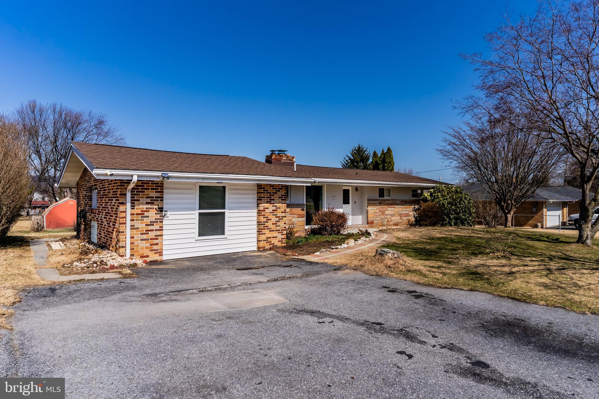 543 Magaro Road Enola, PA 17025 - Photo 4 of 36 Gallery Image 4