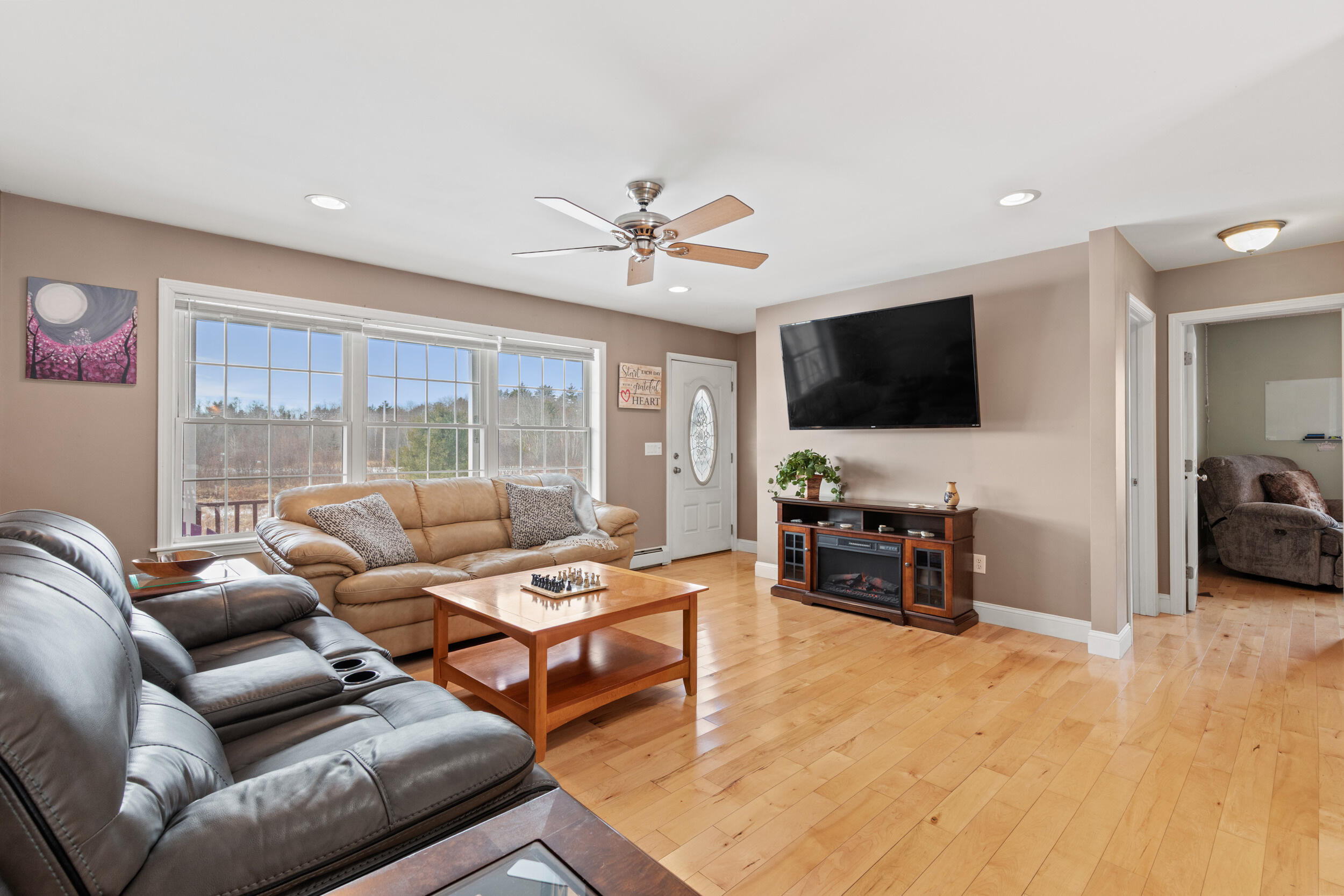 4 Monique Drive Windham, ME 04062 - Photo 10 of 65 4 monique dr, windham - 005