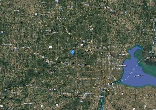 $74,999 | 900 Polvadera Street, Commerce Township, MI 48382