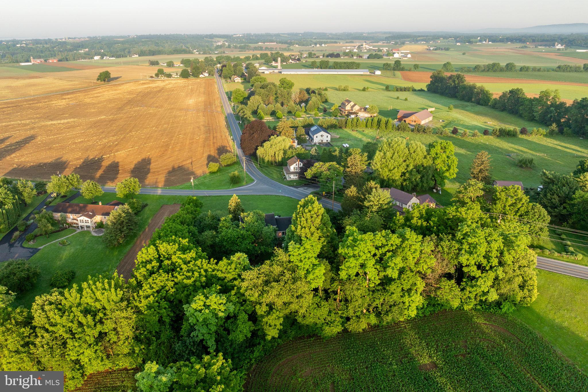 1505 Clay Road Lititz, PA 17543 - Photo 4 of 70