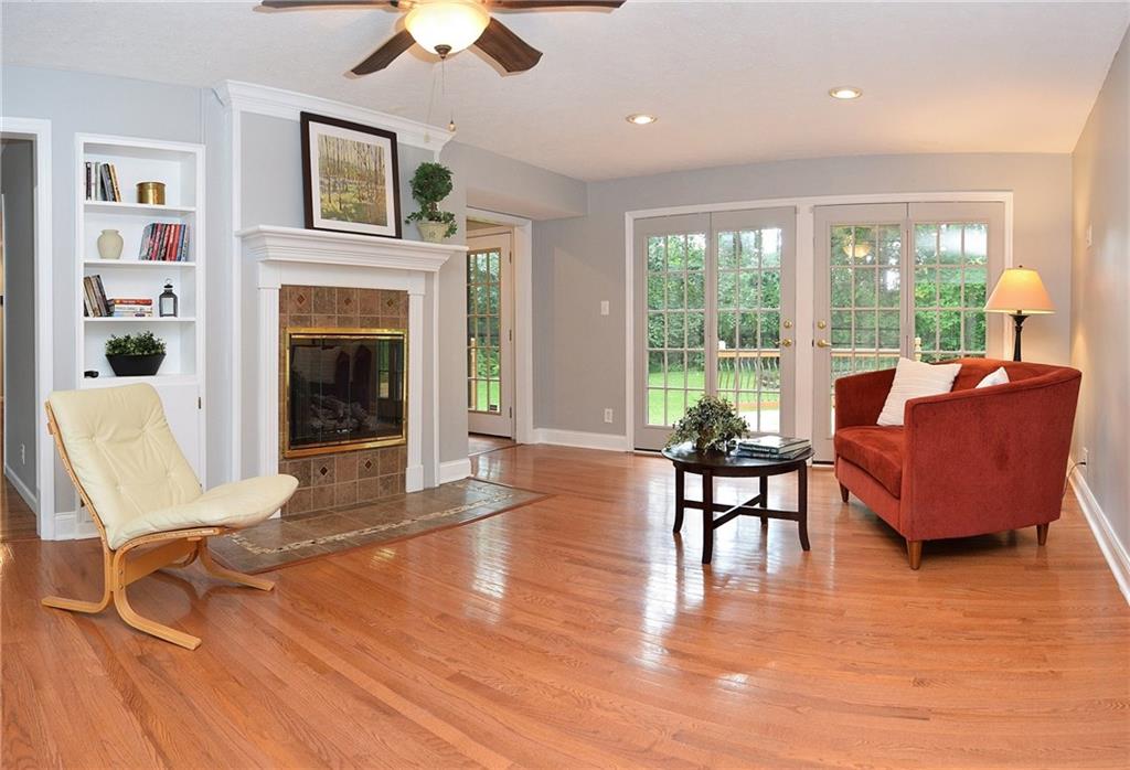 6398 Clydes Road Indianapolis, IN 46268 - Photo 12 of 40 Gallery Image 12