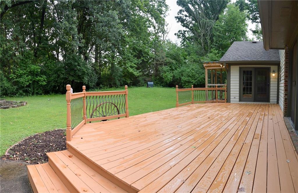 6398 Clydes Road Indianapolis, IN 46268 - Photo 17 of 40 Gallery Image 17
