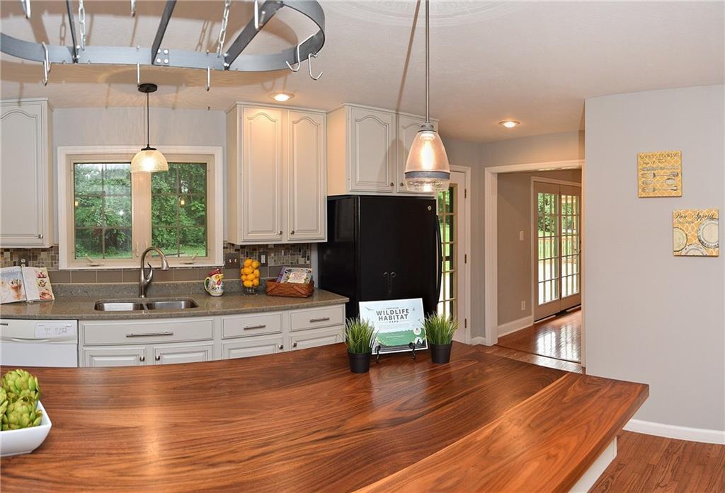 6398 Clydes Road Indianapolis, IN 46268 - Photo 22 of 40 Gallery Image 22