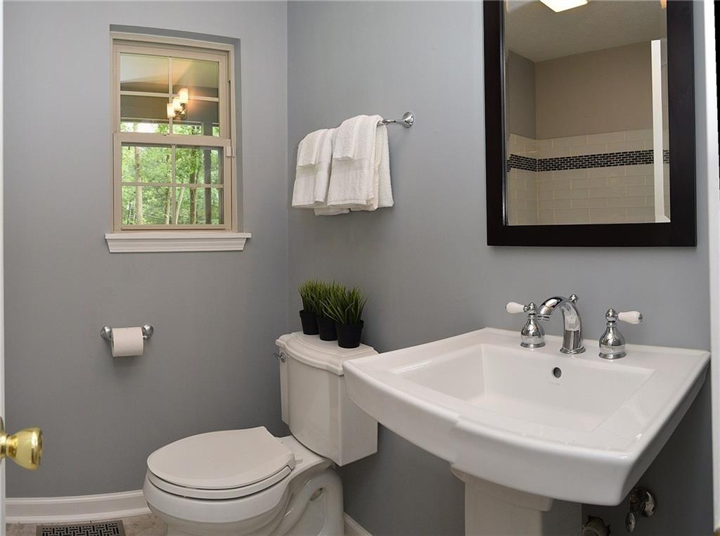 6398 Clydes Road Indianapolis, IN 46268 - Photo 24 of 40 Gallery Image 24