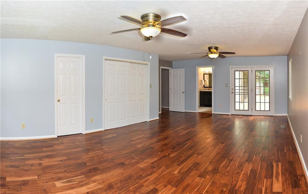 6398 Clydes Road Indianapolis, IN 46268 - Photo 26 of 40 Gallery Image 26