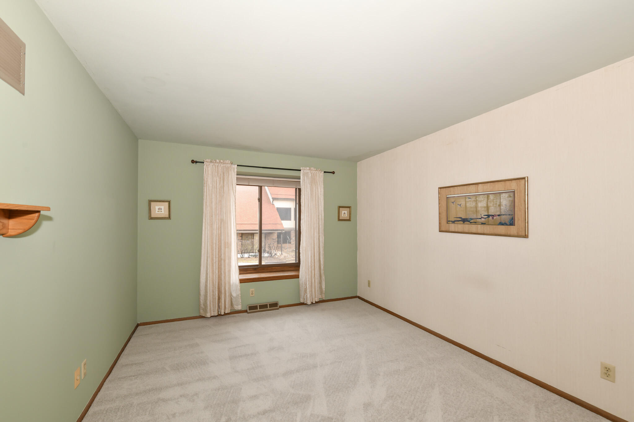 9632 West Bradley Road Milwaukee, WI 53224 - Photo 10 of 25 Brand new carpeting!