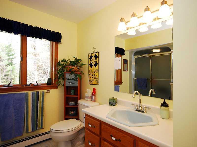 191 Harris Road Cumberland, ME 04021 - Photo 22 of 35 Bathroom.