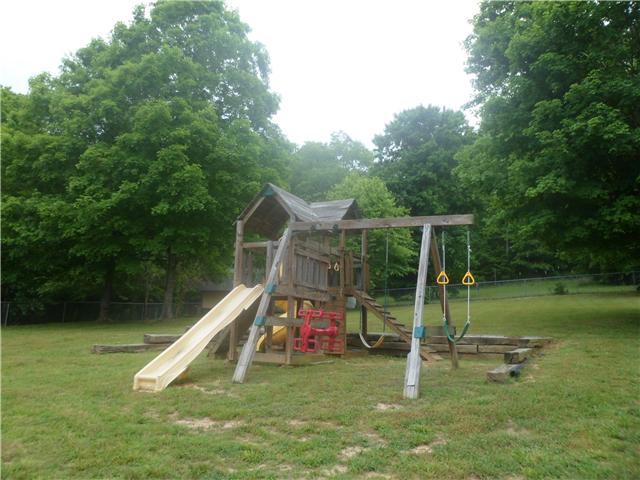 1084 Bakers Work Road Burns, TN 37029 - Photo 5 of 15 Gallery Image 5
