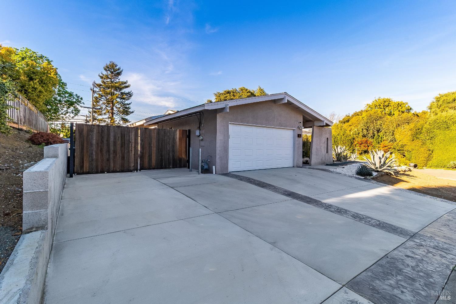 232 Aragon Street Vallejo, CA 94591 - Photo 3 of 43