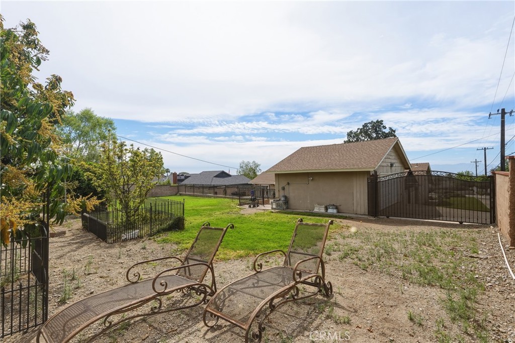 8714 Rancho Street Alta Loma, CA 91701 - Photo 38 of 50