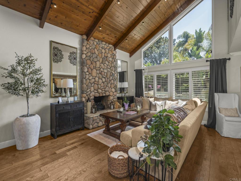 365 Shore View Lane Encinitas, CA 92024 - Photo 11 of 70