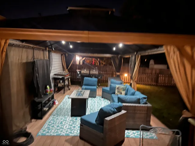 $299,900 | 8134 Cardinal Street, Avon, IN 46123