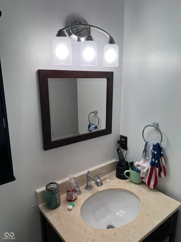 $299,900 | 8134 Cardinal Street, Avon, IN 46123