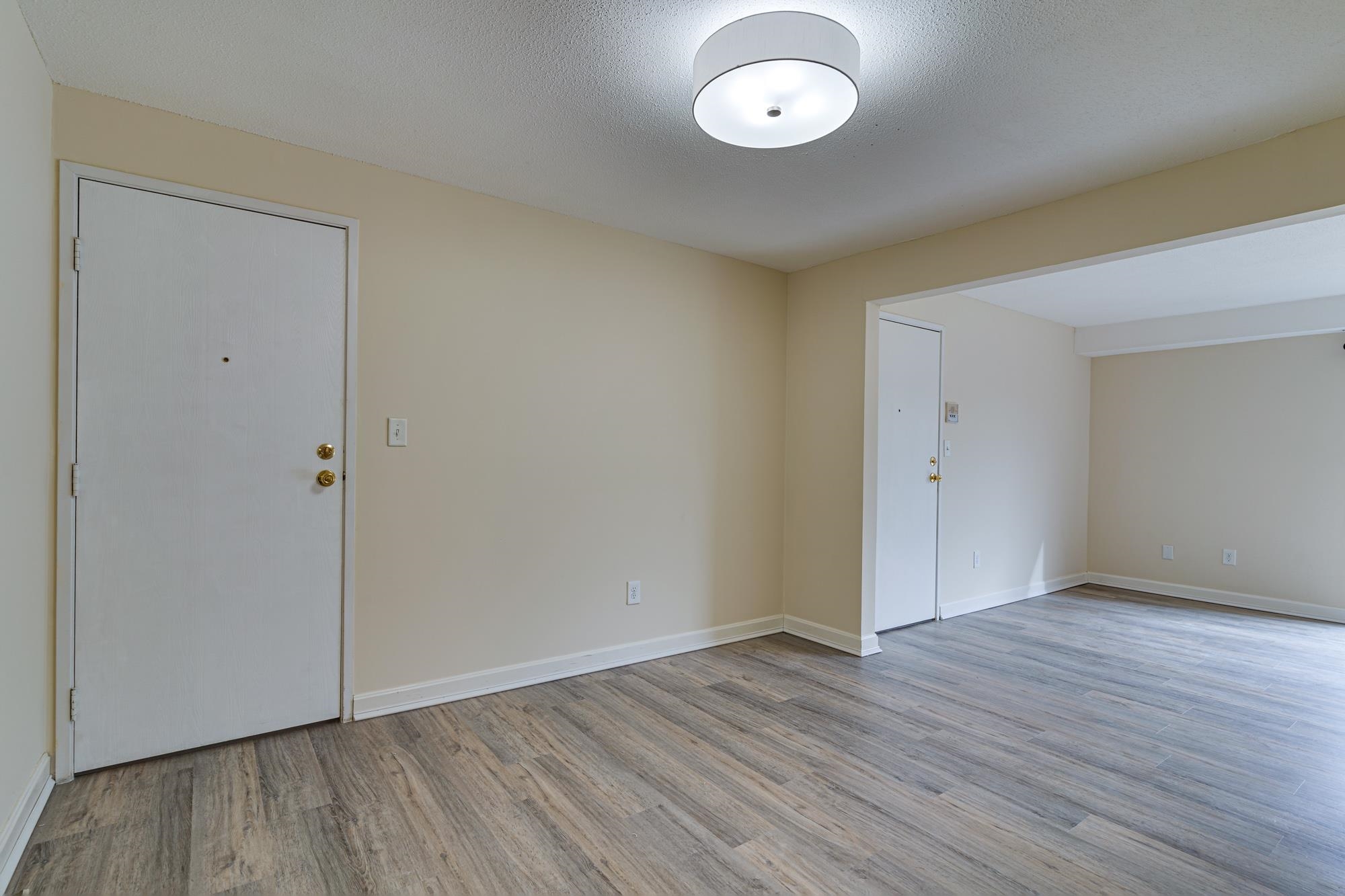 3 Brookside Drive, Unit 5 Exeter, NH 03833 - Photo 10 of 20 Gallery Image 10