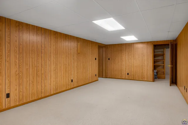 $216,900 | 5650 Southwest Barrington Court North, Unit A), Topeka, KS 66614