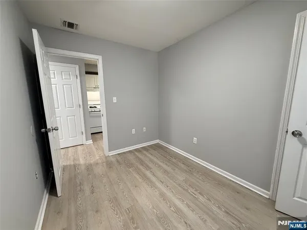 $2,300 | 34 Auburn Street, Unit 2, Paterson, NJ 07501