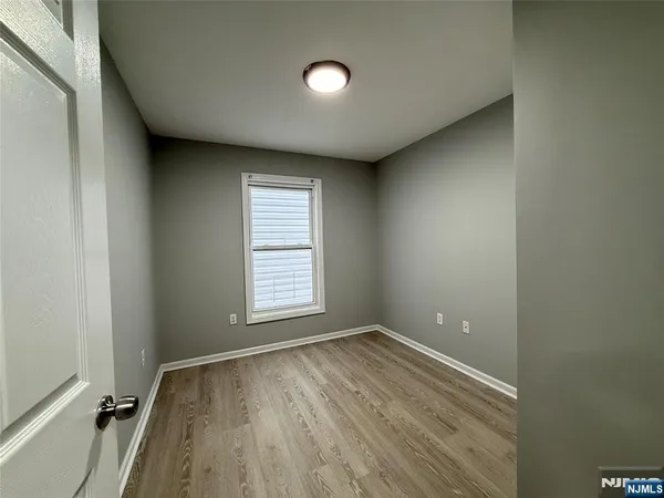 $2,300 | 34 Auburn Street, Unit 2, Paterson, NJ 07501