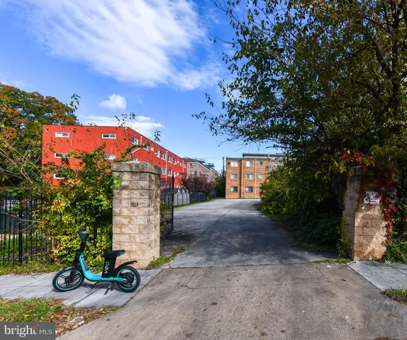 $1,650 | 5005 D Street Southeast, Unit 302, Washington, DC 20019