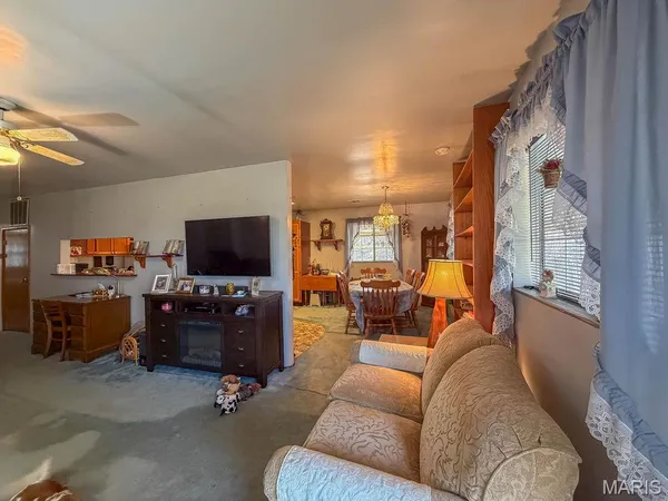 $600,000 | 353 County Road 2400, Salem, MO 65560