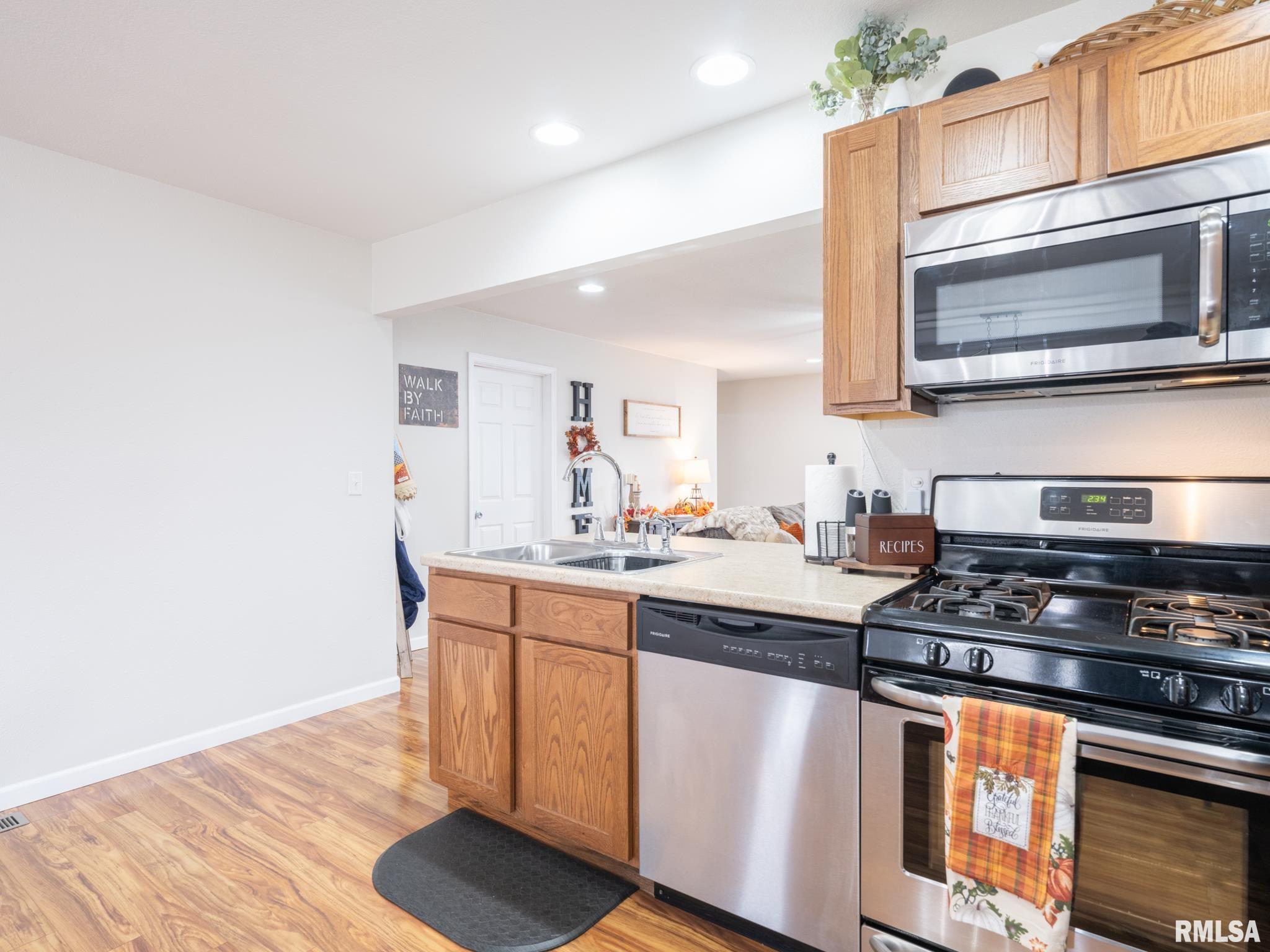 320 Kaskaskia Road Marquette Heights, IL 61554 - Photo 16 of 55 Gallery Image 16