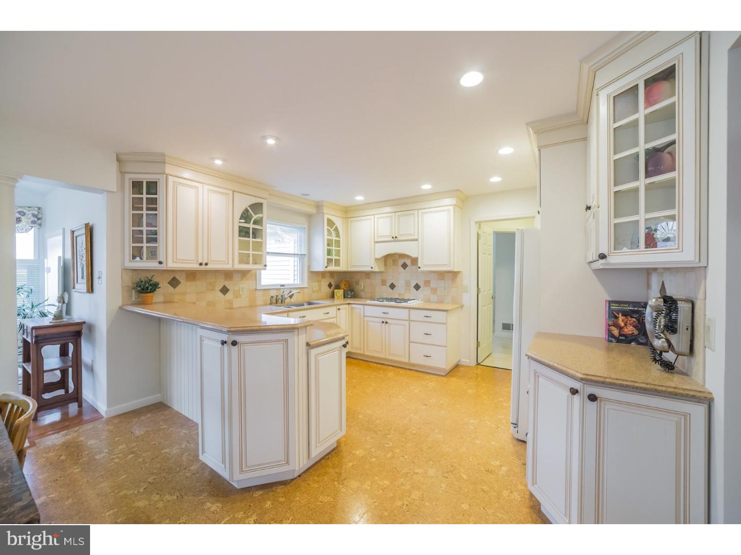 1760 Bergey Road Hatfield, PA 19440 - Photo 5 of 25 Kitchen
