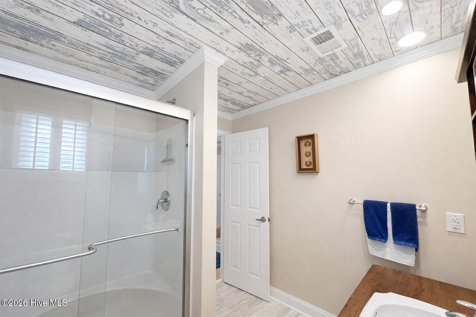 2908 Canal Cove Road Lake Waccamaw, NC 28450 - Photo 16 of 25 2908 Canal Cove - Master Bath