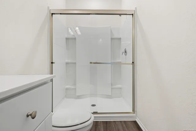 $1,600 | 5234 Winding Streme, St. Hedwig, TX 78152