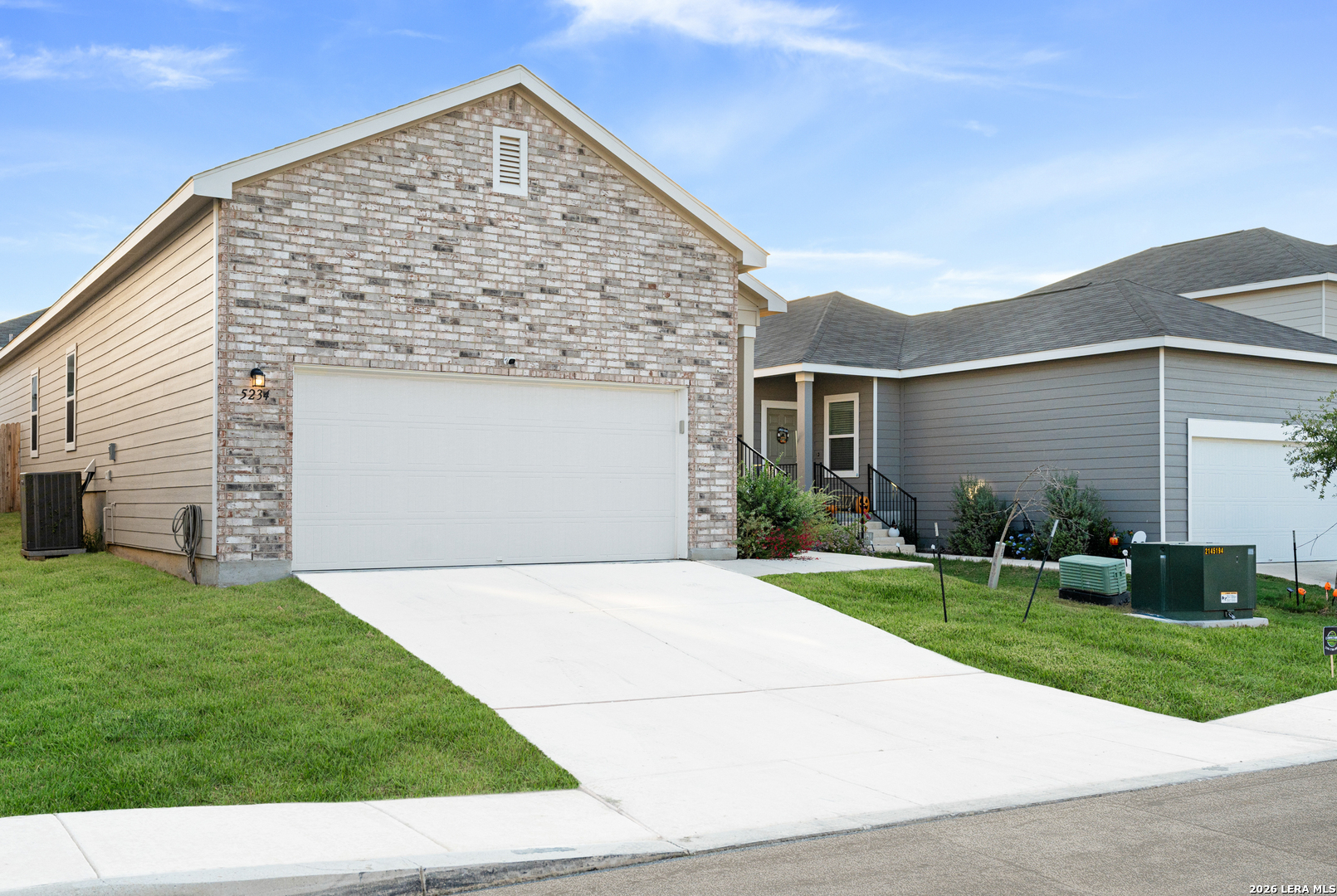 5234 Winding Streme St. Hedwig, TX 78152 - Photo 3 of 24