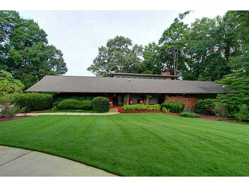 854 Sherwood Rd N West Gainesville, GA 30501 - Photo 1 of 1 Exterior Front.