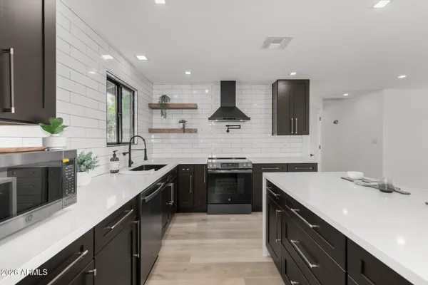 $599,999 | 1244 East Hermosa Drive, Tempe, AZ 85282