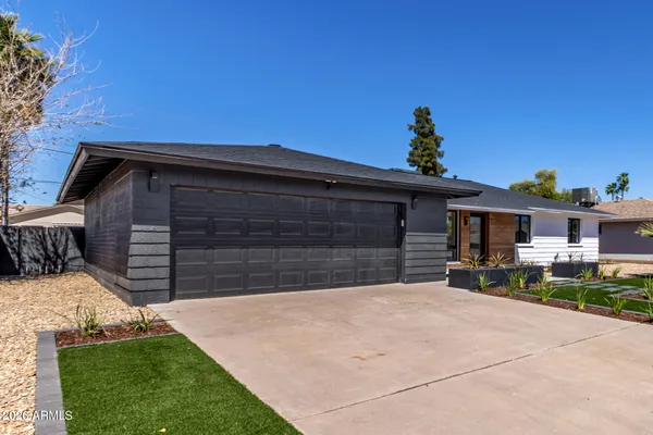 $599,999 | 1244 East Hermosa Drive, Tempe, AZ 85282